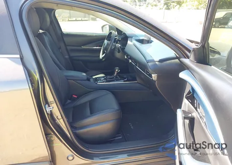 2020 Mazda Cx-30 Preferred Package z USA, uszkodzony, nr VIN 3MVDMADL2LM113514